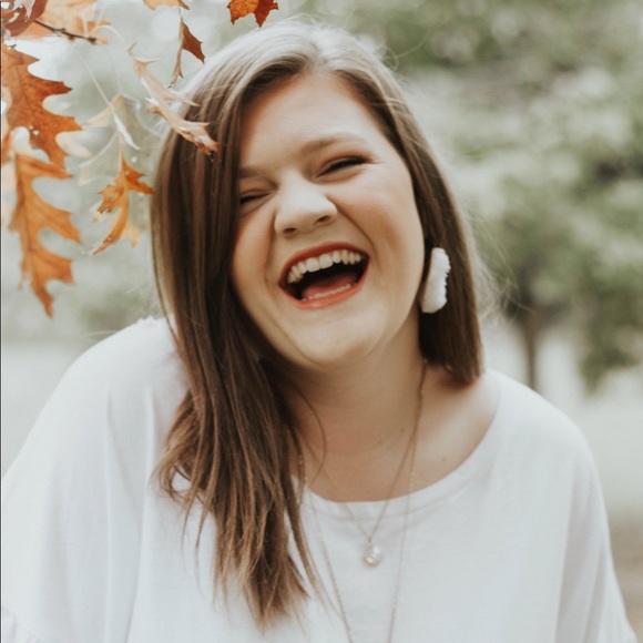 Meet your Posher, Victoria - Picture 1 of 1